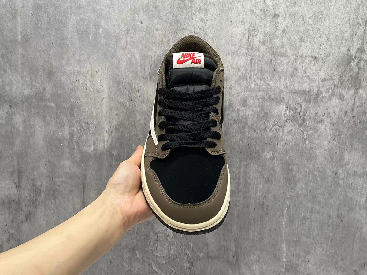 Travis Scott x Air Jordan 1 Low OG Dark Brown & Black
