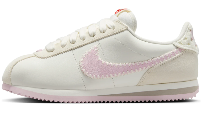 Nike Cortez Women's Sneakers – Valentine's Day 2025