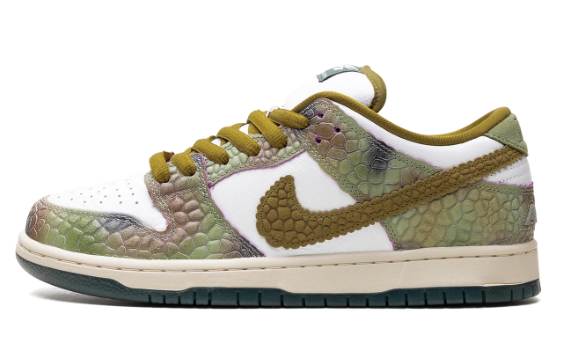 Nike SB Dunk Low Alexis Sablone Chameleon