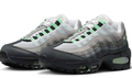Women's Nike Air Max 95 OG – Black / Fresh Mint