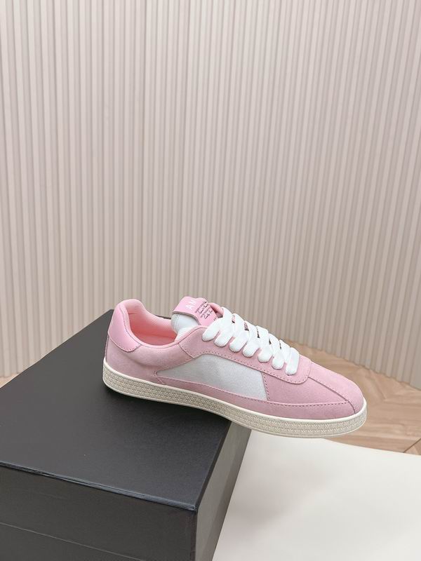 AMIRI Pink Low-Top Sneakers with White Star Panels