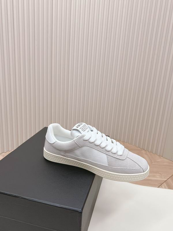 AMIRI Light Grey Low-Top Sneakers with White Star Panels