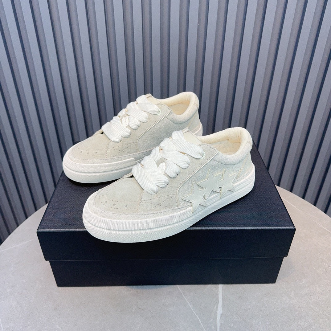 AMIRI Cream Low-Top Sneakers with Tonal Star Details