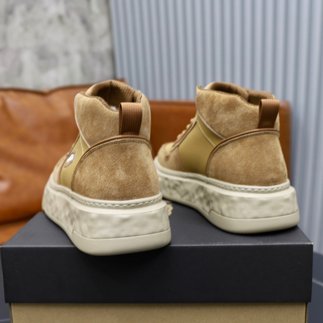 UGG Logo-Patch High-Top Sneakers - Wheat & Cream