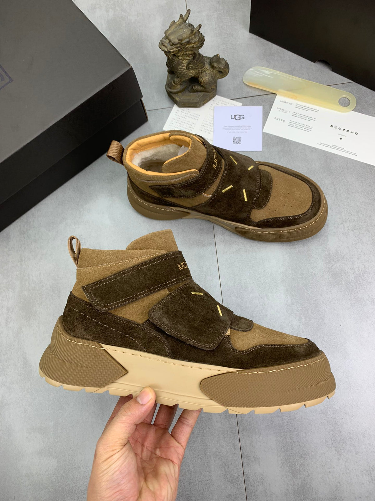 UGG Strap High-Top Sneakers - Dark Brown & Tan