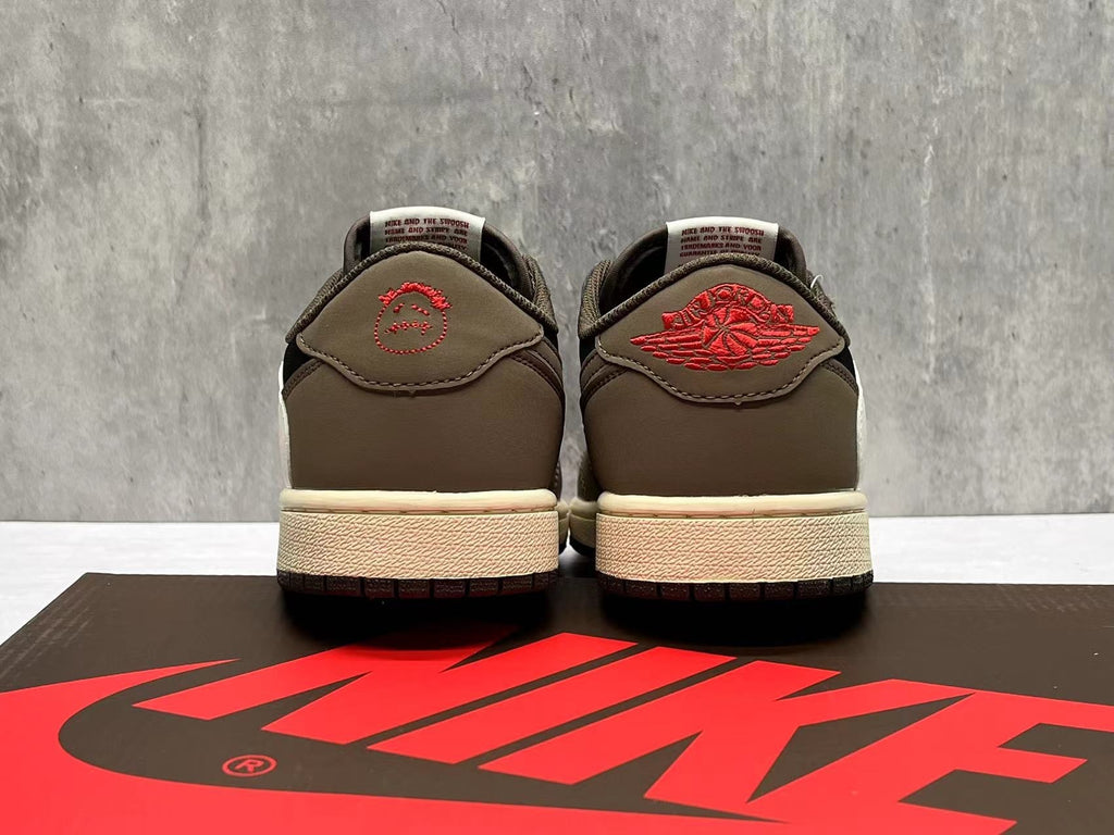 Travis Scott x Air Jordan 1 Low OG Dark Brown & Black