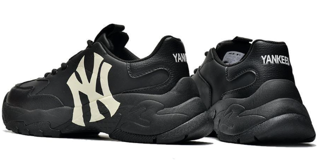 MLB Big Ball x Chunky NY Yankees Sneakers – Black