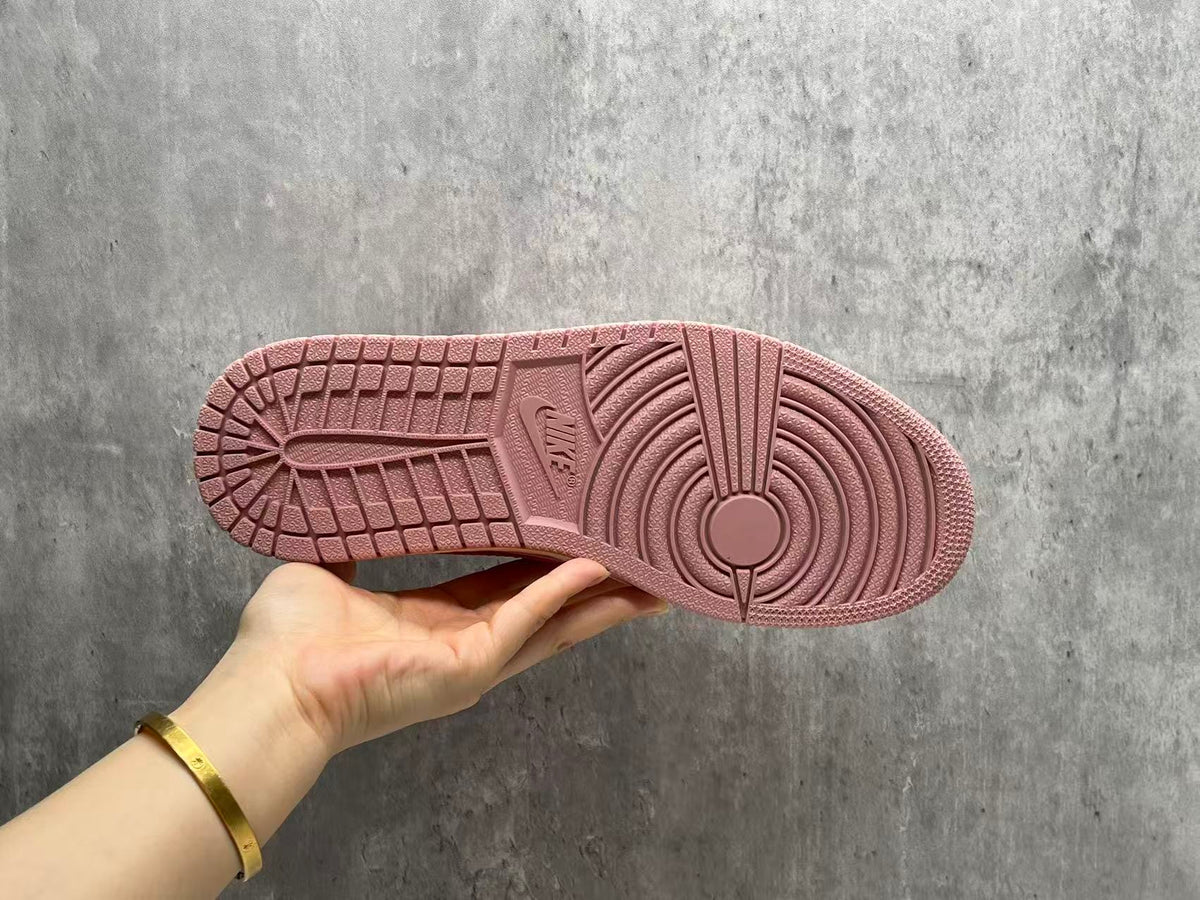 Travis Scott x Air Jordan 1 Low OG Pink Sail & Red