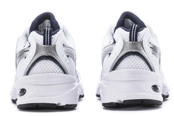 New Balance 530 Women's Wide Sneakers – White & Silver